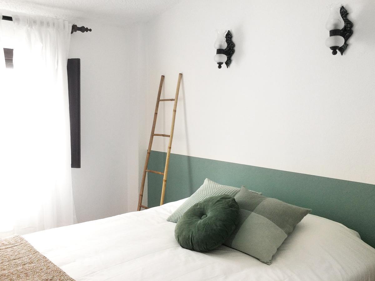 Foral Guest House - โอบิดอส ภายนอก รูปภาพ